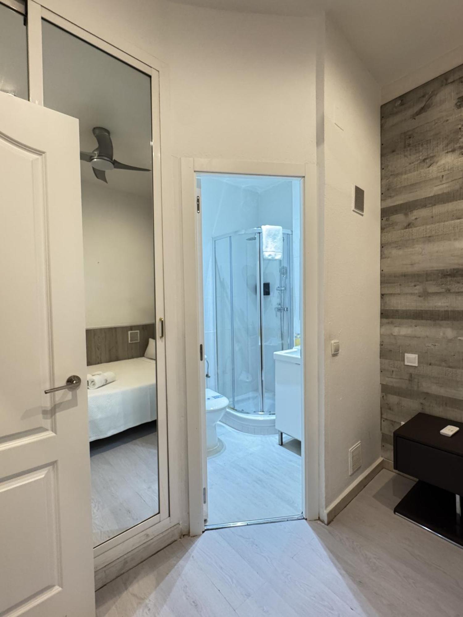 Apartamentos Day Madrid Luna Centro Gran Via Sol Malasana Dış mekan fotoğraf